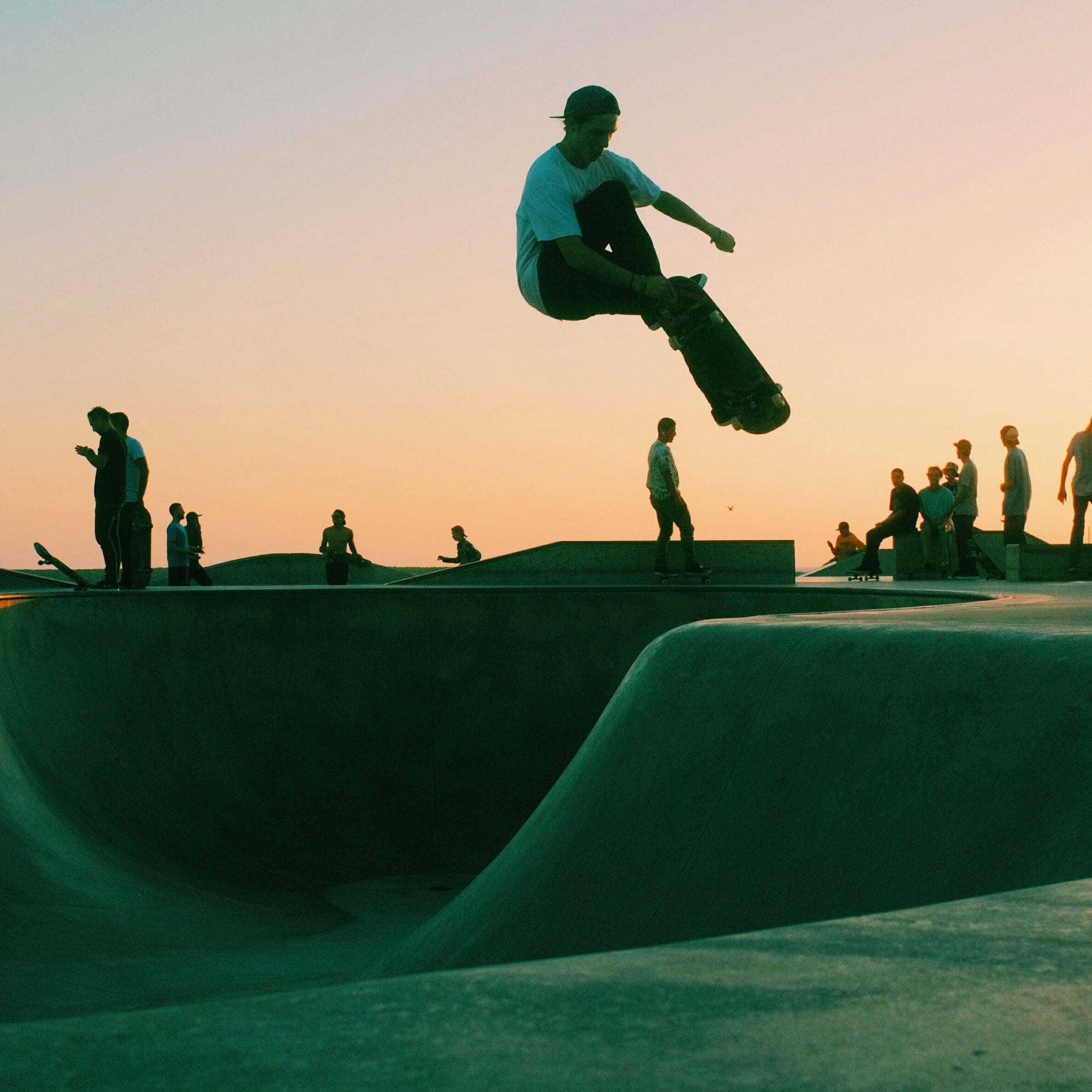 Surfskate vs skateboard: cuál va más contigo