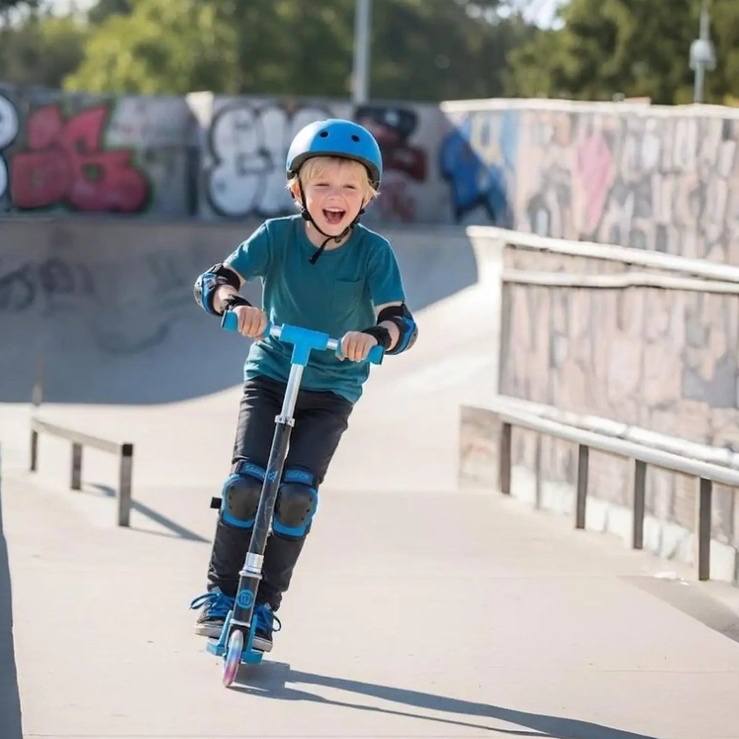 CORE Foldy Kids Scooter